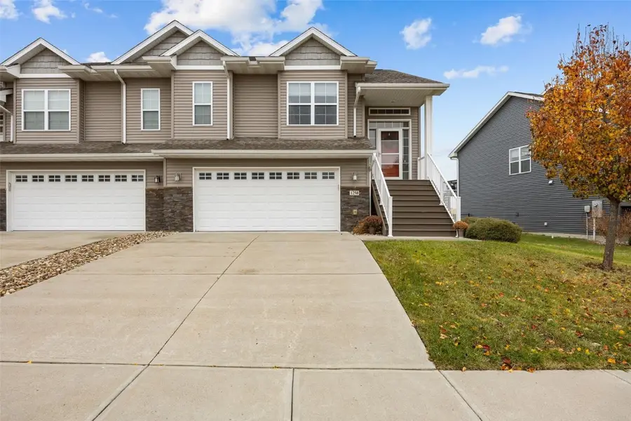 1250 Daisy Circle, North Liberty, IA 52317 - Image #2