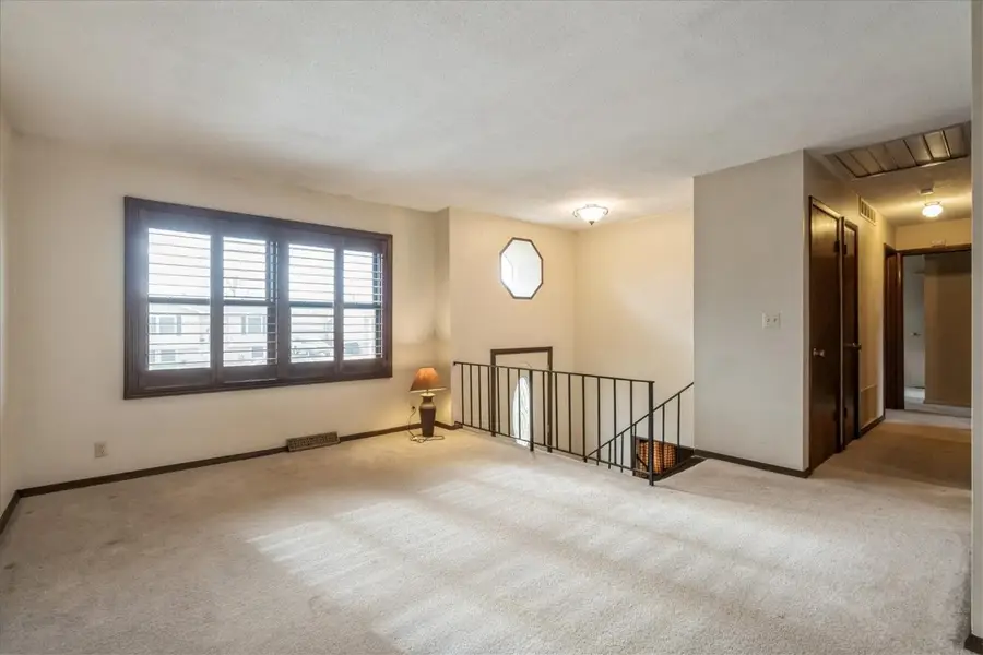 3620 Western Pine Drive Ne, Cedar Rapids, IA 52402 - Image #3