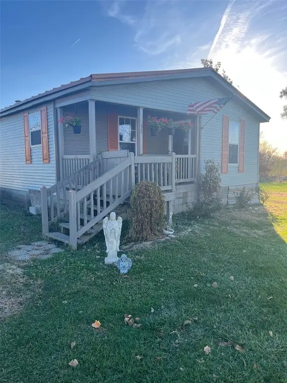 301 S Walnut Avenue, Garrison, IA 52229