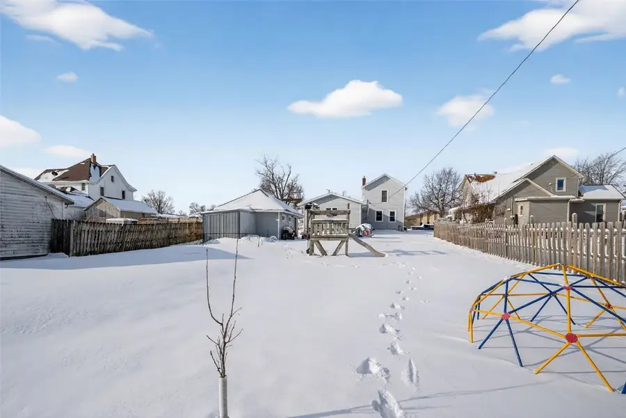 315 6th Avenue, Clarence, IA 52216 - Image #2