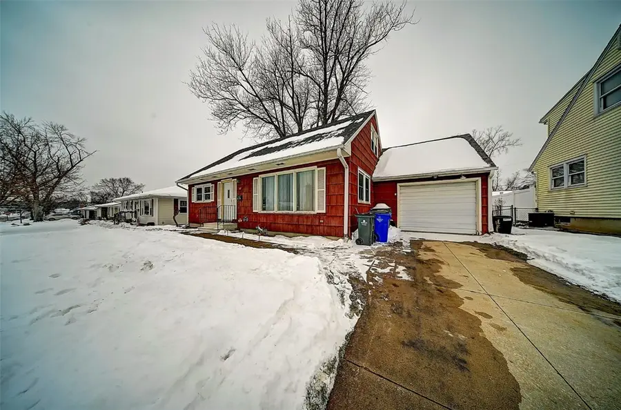 501 36th Street Se, Cedar Rapids, IA 52403 - Image #2