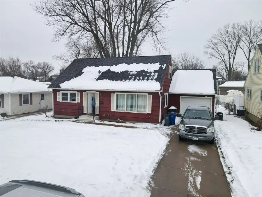 501 36th Street Se, Cedar Rapids, IA 52403 - Image #3