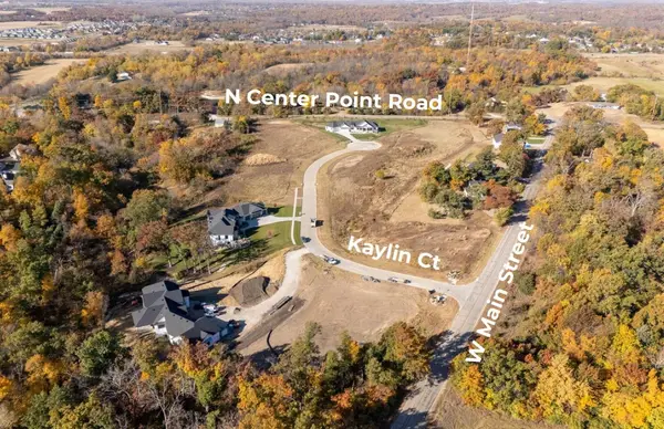 1935 Kaylin Court, Robins, IA 52328