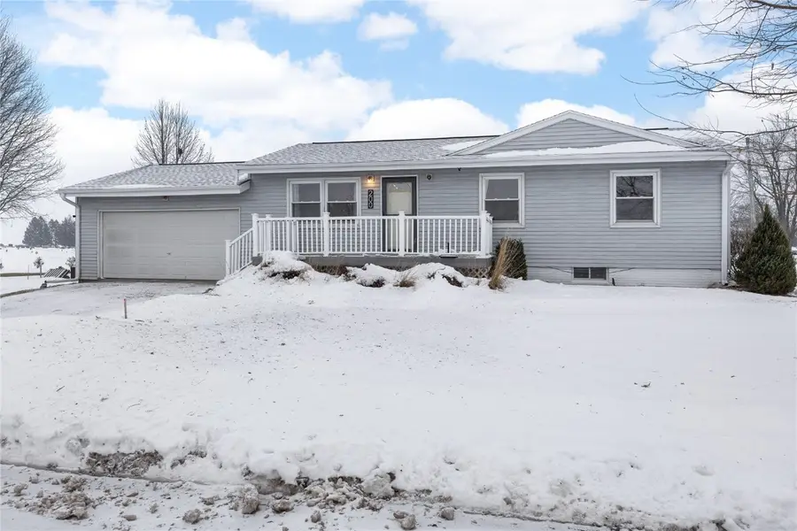 200 N Washington Street, Mechanicsville, IA 52306 - Image #2