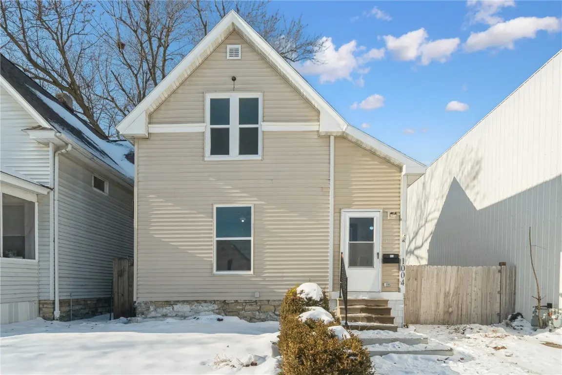 1004 10th Street Sw, Cedar Rapids, IA 52404 - Image #1
