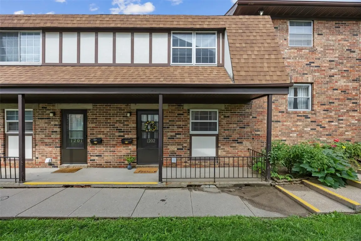 1202 21st Ave Place, Coralville, IA 52241 - Image #1