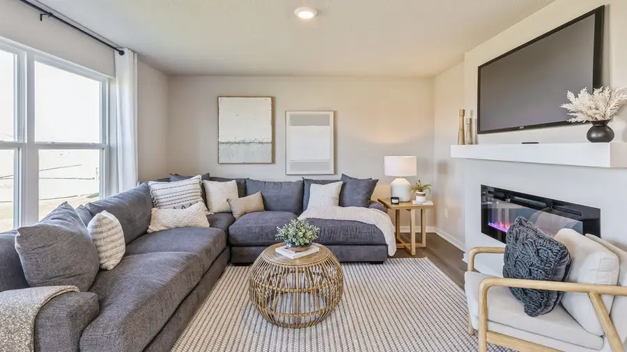 2750 Cecelia Drive, Hiawatha, IA 52233 - Image #3