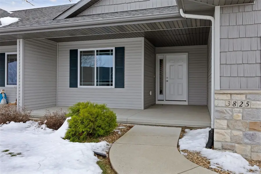 3825 Whitman Ave, Marion, IA 52302 - #3