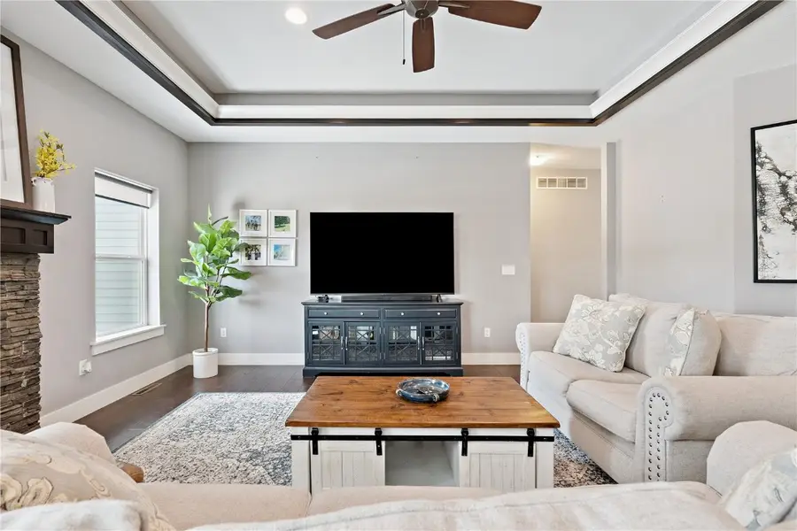 380 Ascot Lane, Robins, IA 52328 - Image #3