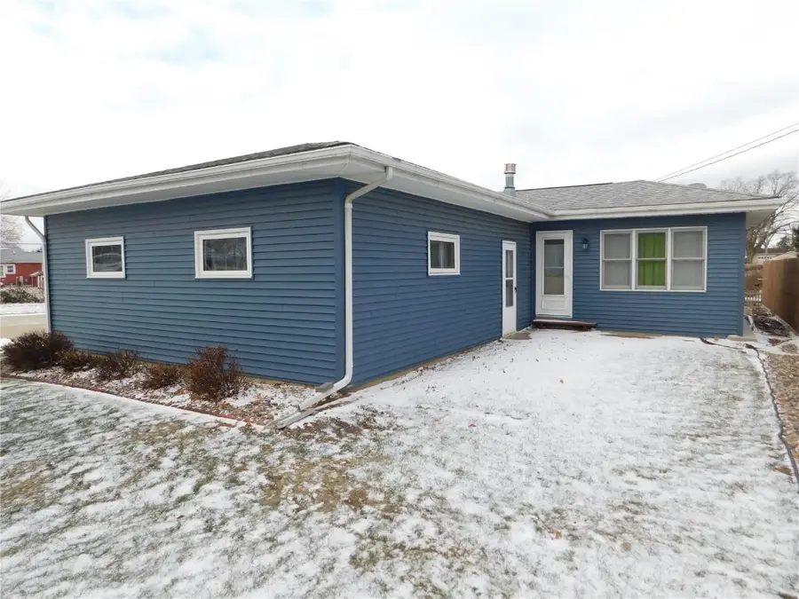 1210 North Avenue, Tipton, IA 52772 - Image #3