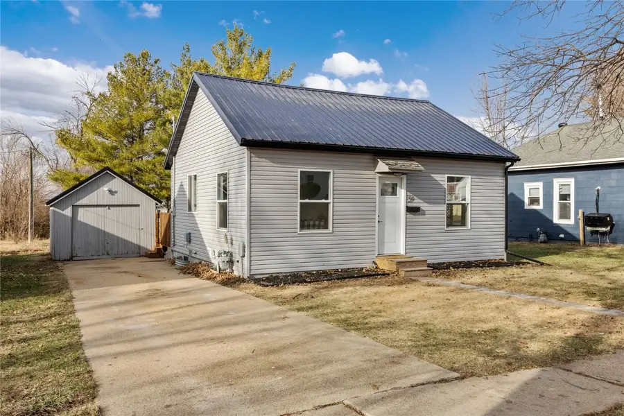 59 Walnut St, Tipton, IA 52772 - #2