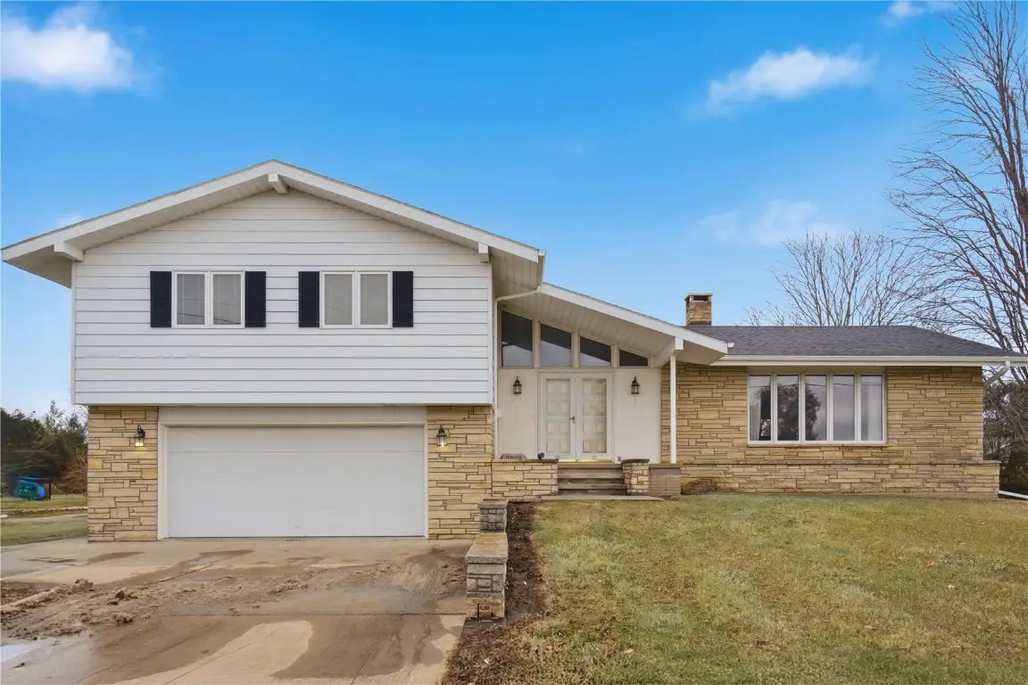 507 1st Ave, Clarence, IA 52216 - Image #1