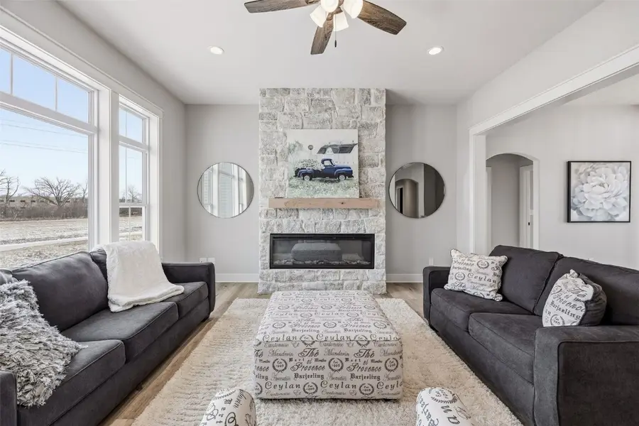 3010 Trailside Dr, Robins, IA 52328 - Image #2