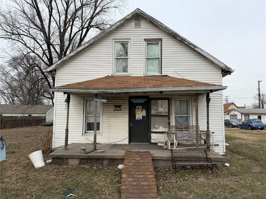 2009 Wallace Street, Muscatine, IA 52761 - Image #1