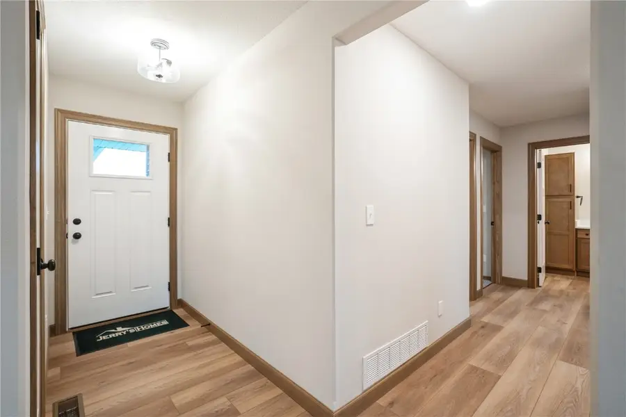 3329 Center Court, Robins, IA 52328 - Image #2