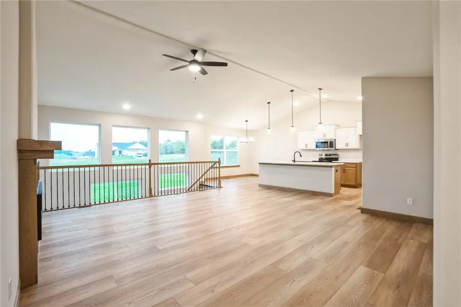 3329 Center Court, Robins, IA 52328 - Image #3