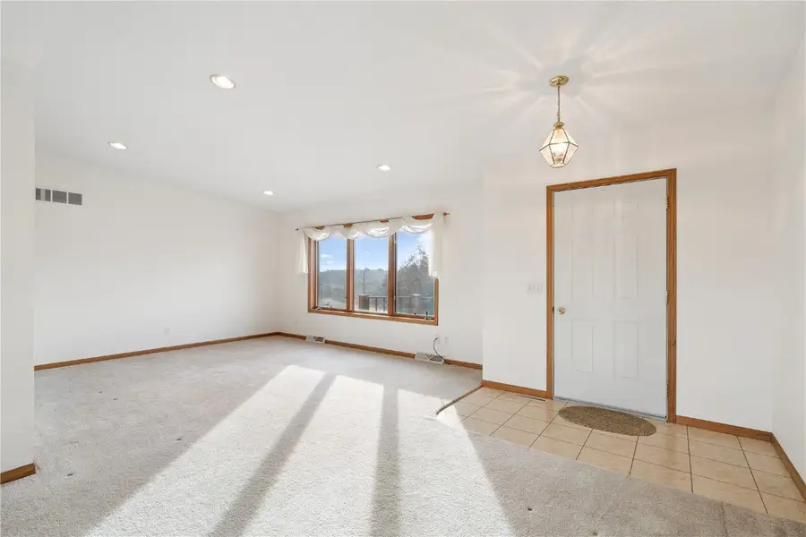 1985 168th Street, Marengo, IA 52301 - Image #3