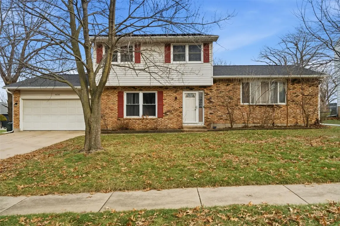 4656 Northwood Drive Ne, Cedar Rapids, IA 52402 - Image #1