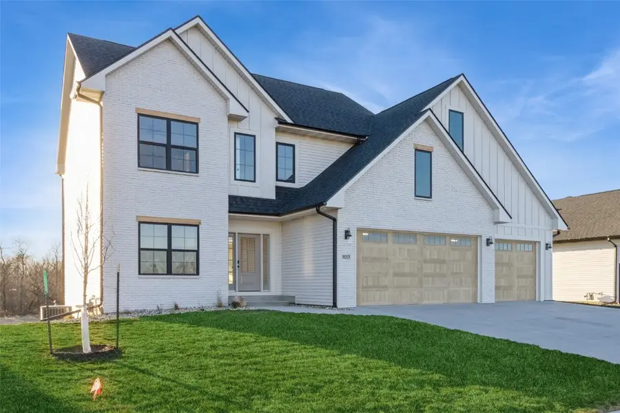 837 Heron Drive, Iowa City, IA 52245 - Image #3