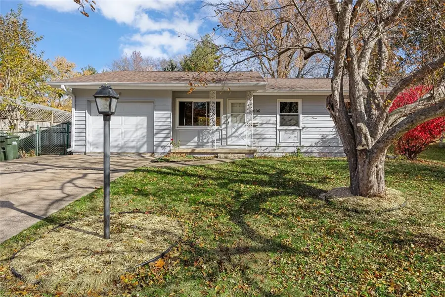 1006 Wylde Green Road, Iowa City, IA 52246 - Image #3