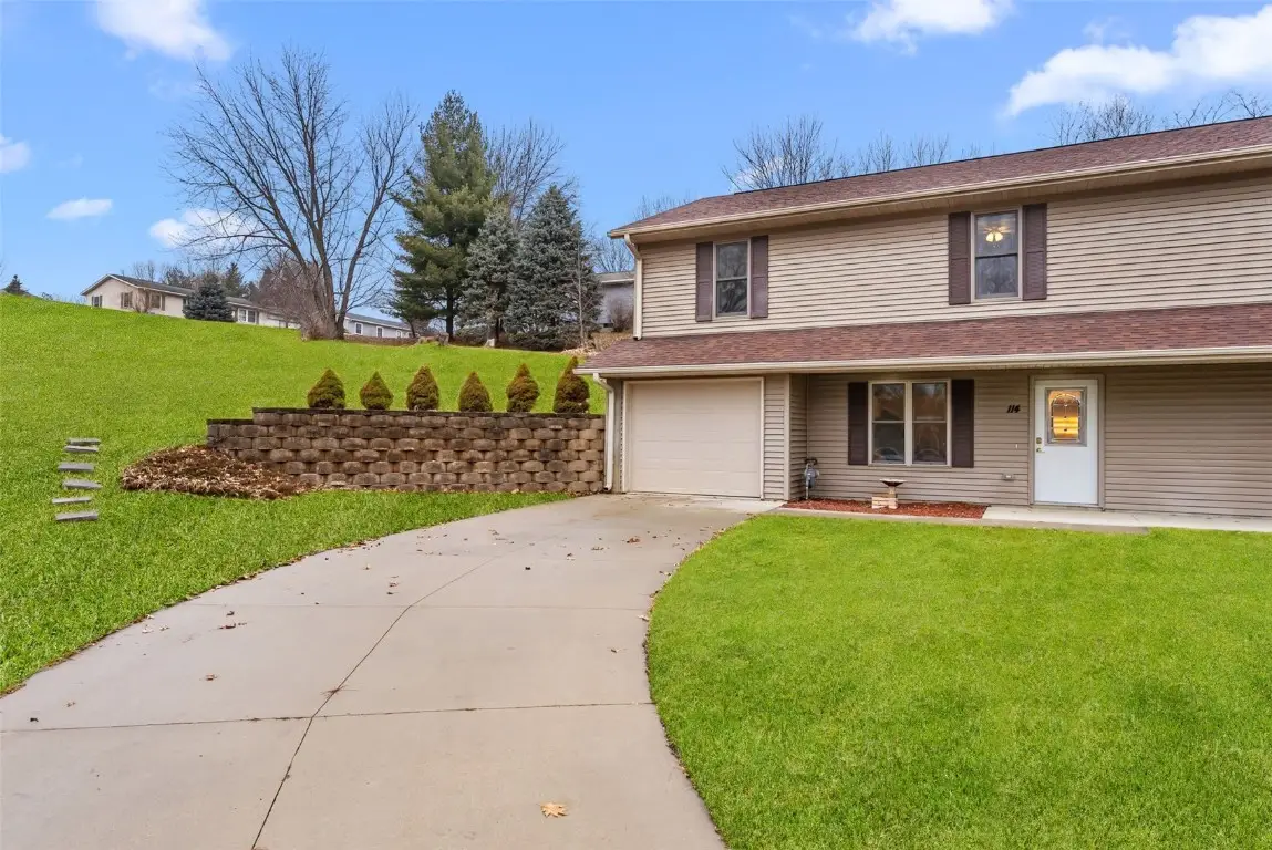 114 Therese Avenue, Anamosa, IA 52205 - Image #1