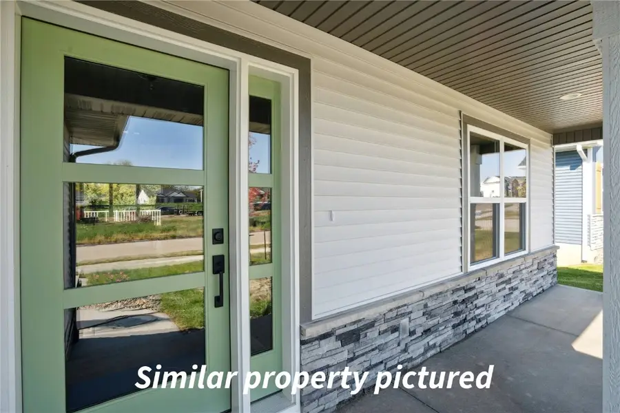 655 Maclan Court, Iowa City, IA 52246 - Image #2