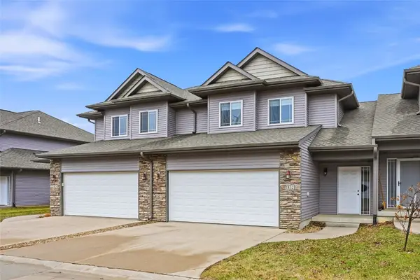 1832 Goose Lake Circle, North Liberty, IA 52317