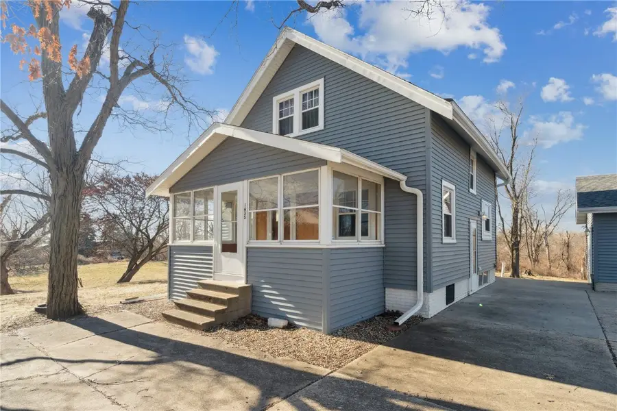 1635 31st St Se, Cedar Rapids, IA 52403 - #2