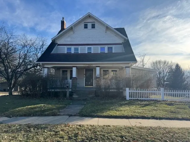 1233 Rainbow Drive, Cedar Falls, IA 50613 - #2