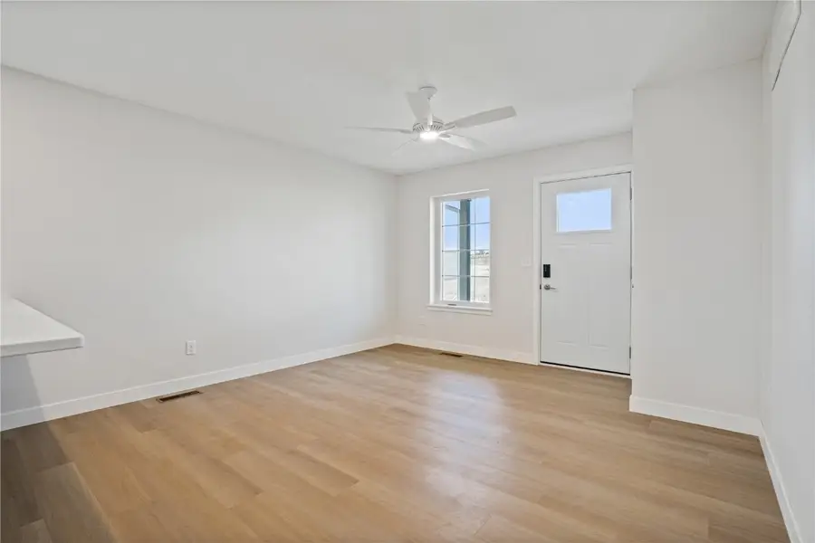 6870 Cabbage Patch Lane, Cedar Rapids, IA 52403 - Image #3