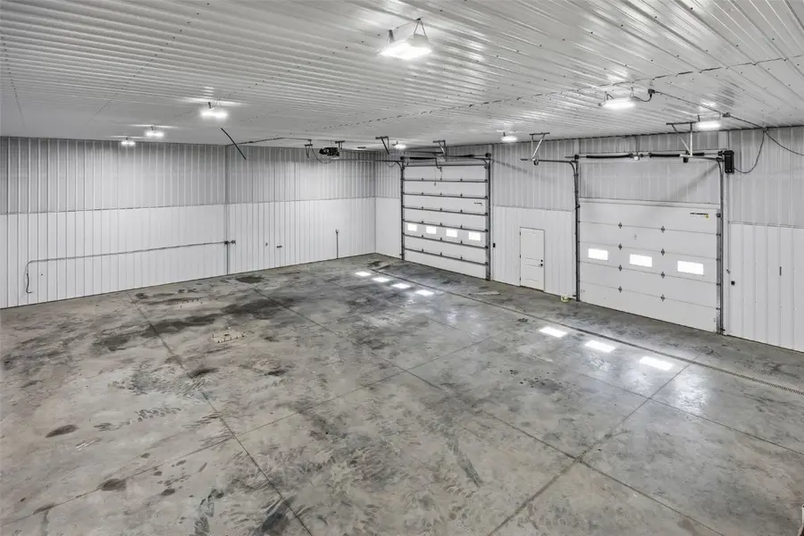 1058 Y Avenue, Norway, IA 52318 - Image #3