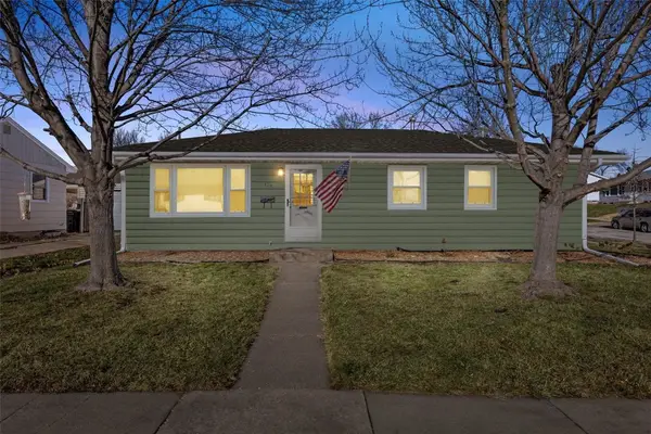 110 27th Ave Drive Sw, Cedar Rapids, IA 52404