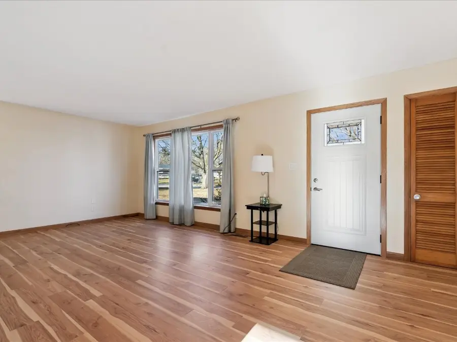 720 Lisbon Rd Ne, Mount Vernon, IA 52314 - Image #3