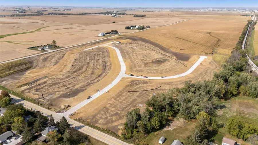 210 Howard Avenue Nw, Swisher, IA 52338 - Image #3