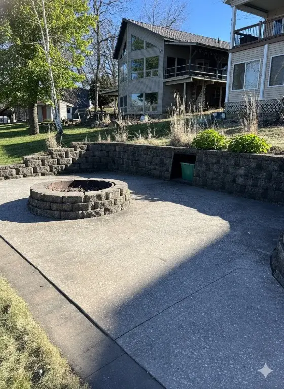 174B Center Point Dr, Montezuma, IA 50171 - Image #2