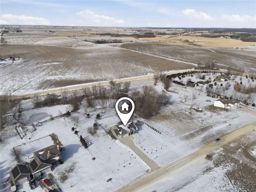8063 218th Avenue, Martelle, IA 52305 - Image #3