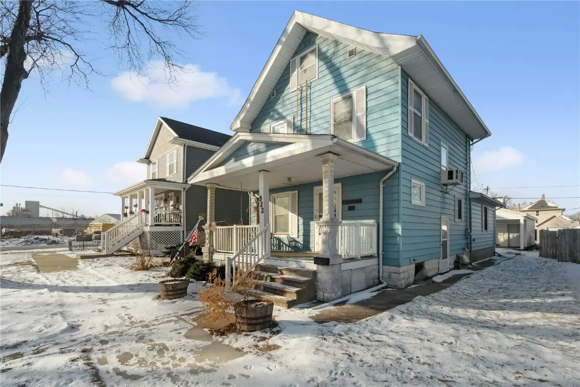 922 7th St Sw, Cedar Rapids, IA 52404 - Image #1