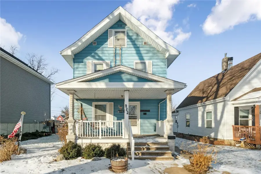 922 7th St Sw, Cedar Rapids, IA 52404 - Image #2