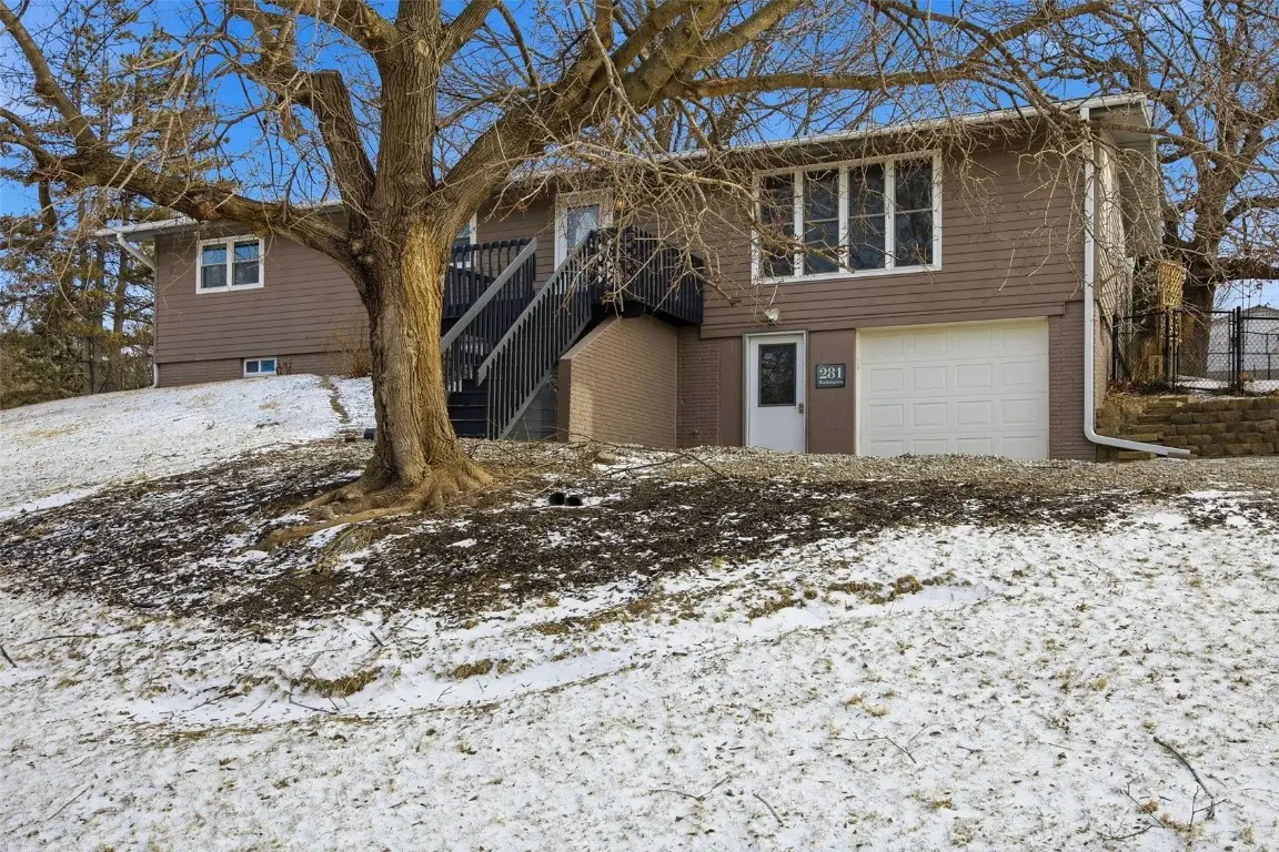 281 Washington St, Riverside, IA 52327 - Image #1