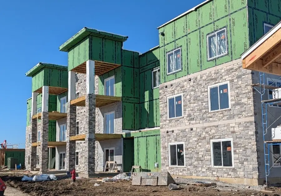 565 N Madison Avenue #202, North Liberty, IA 52317 - Image #2