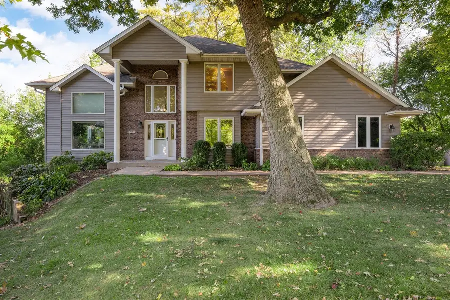 1705 12th Avenue, Coralville, IA 52241 - #2