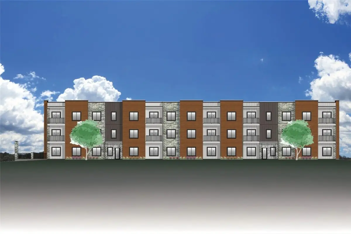 4428 Deer Creek Road #210, Iowa City, IA 52246 - Image #1