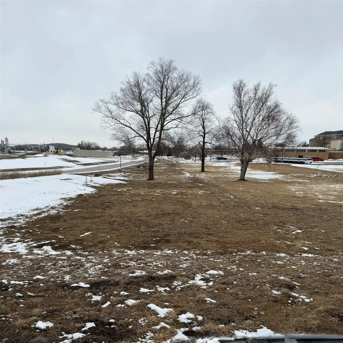 1009 W 13th Street, Vinton, IA 52349 - #1