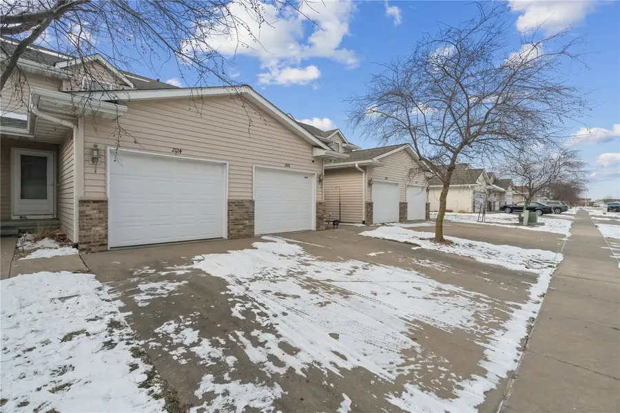 2124 49th Street, Marion, IA 52302 - Image #2