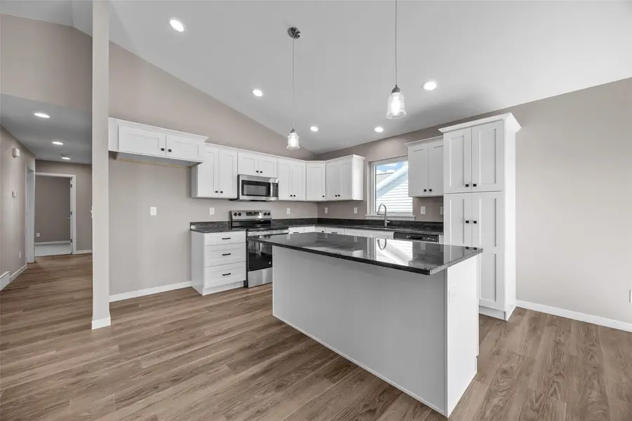 736 Indigo Drive, Palo, IA 52324 - #2