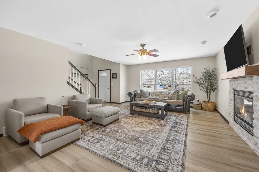 2390 Beryl Street, Marion, IA 52302 - Image #3