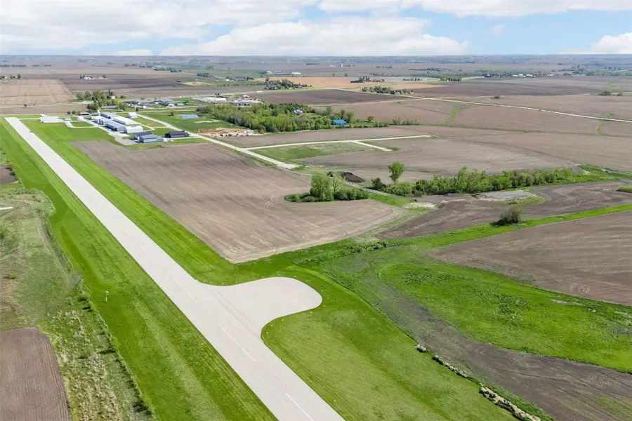 1676 Luxair Lane, Marion, IA 52302 - #2