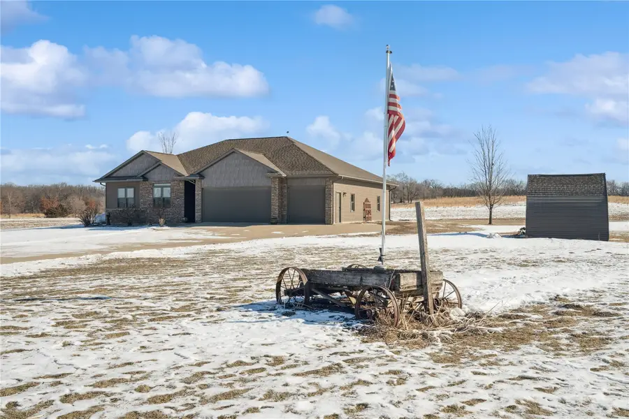 1828 160th Avenue, Manchester, IA 52057 - #3