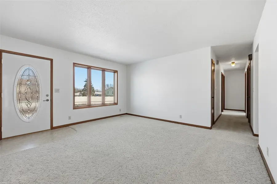 3815 1st Avenue Sw, Cedar Rapids, IA 52405 - Image #3