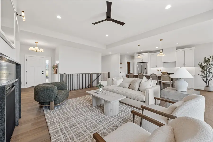 3526 Reed Road, Hiawatha, IA 52302 - Image #3